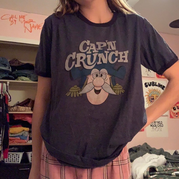 Cap’n Crunch cereal vintage tee - Picture 3 of 3